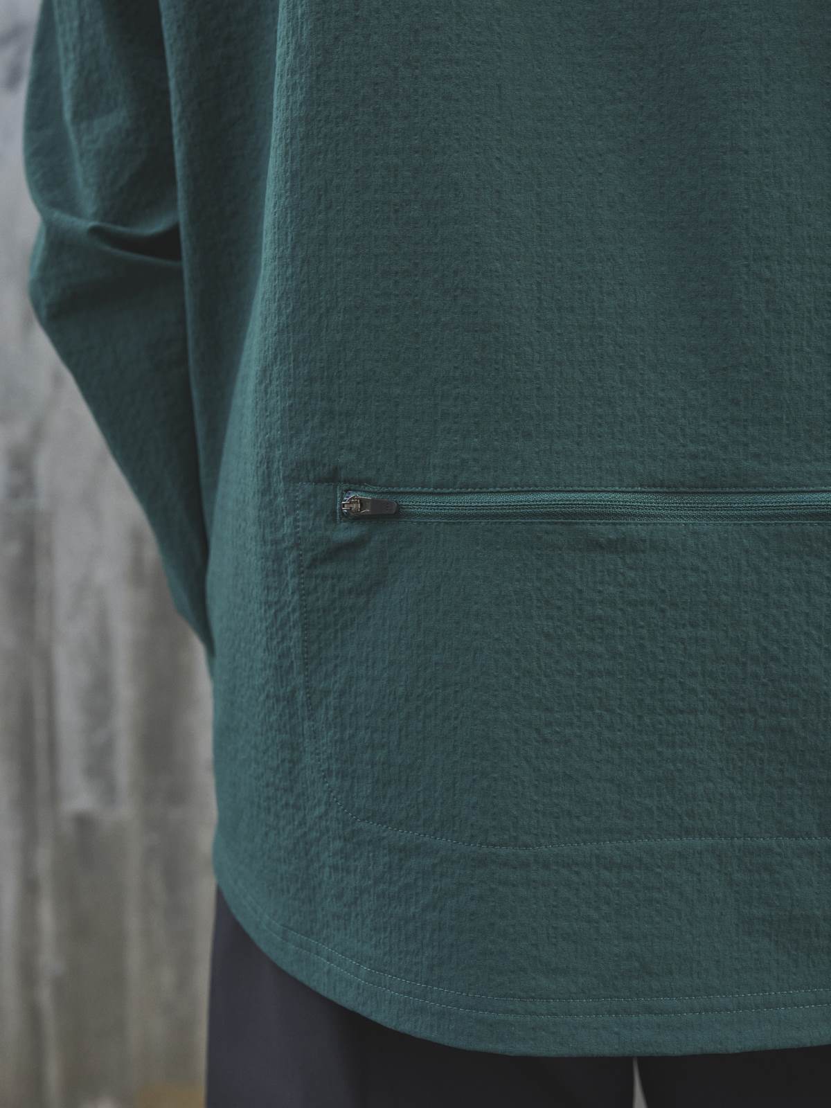Bluza rowerowa POC M's MANTLE THERMAL HOODIE - Moldanite Green - Image 4