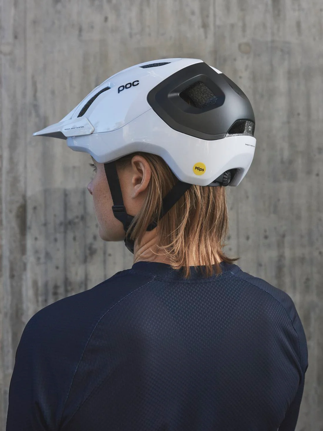 Kask rowerowy POC AXION RACE MIPS - Hydr. White/Ur. Black Matt - Image 3