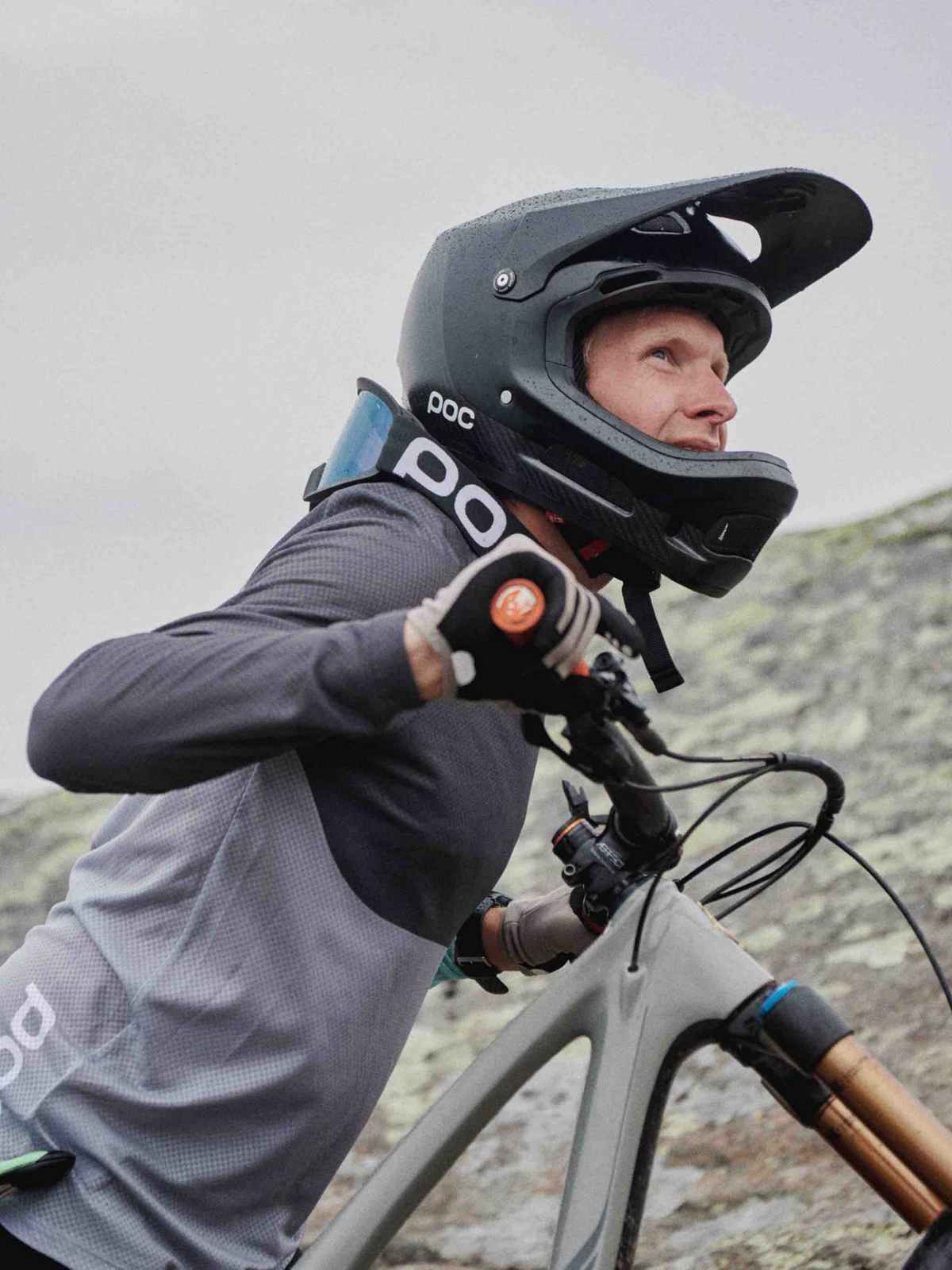 Kask Rowerowy POC CORON AIR CARBON SPIN - Image 2