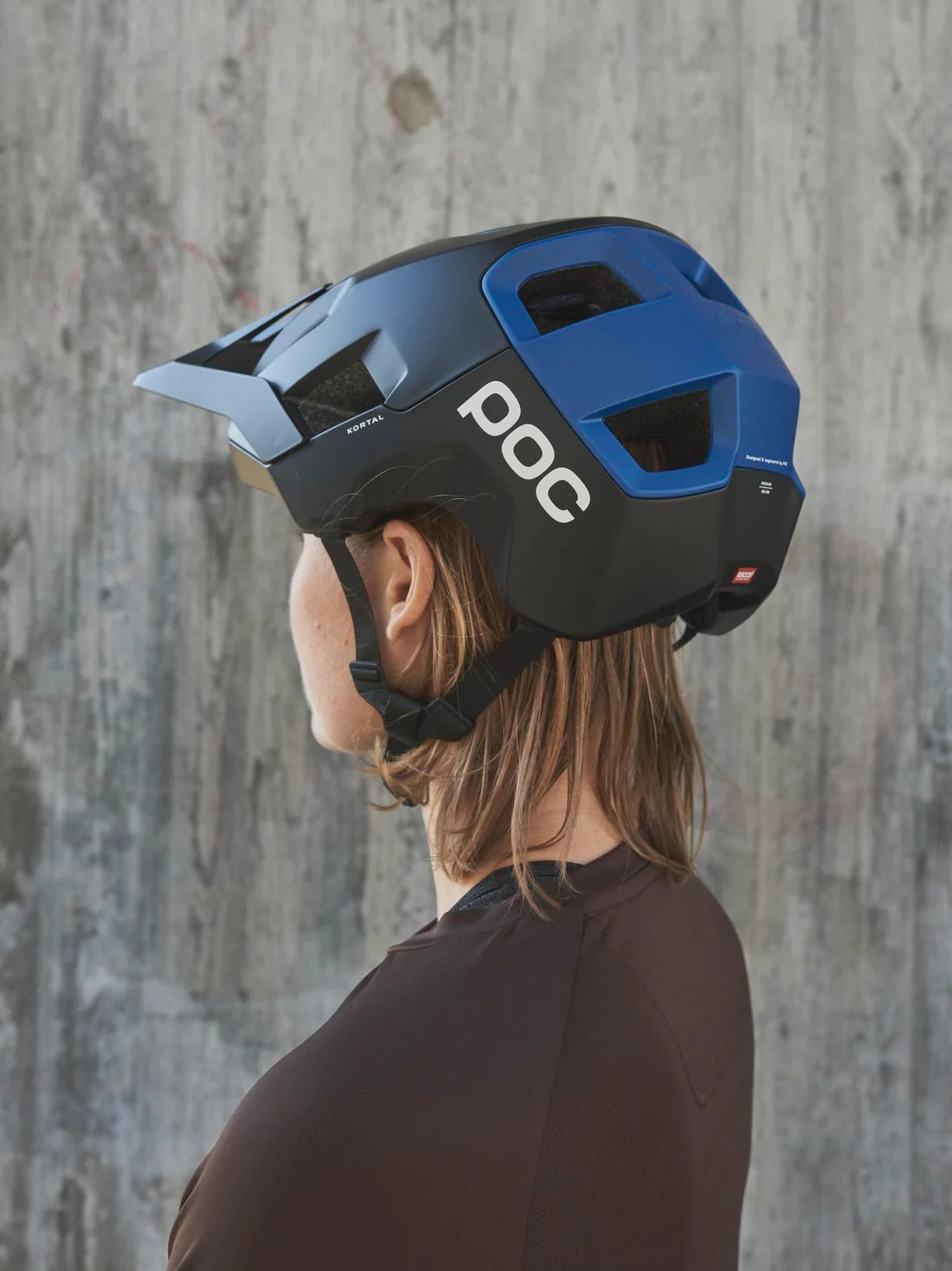 Kask rowerowy POC KORTAL - Ur. Black/Opal Blue Metallic/Matt - Image 2