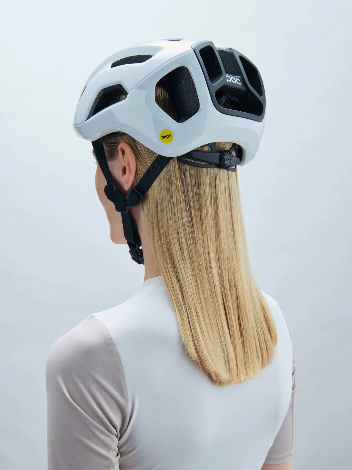 Kask rowerowy POC Ventral Air MIPS - Hyd. White/Ur. Black Matt - Image 3