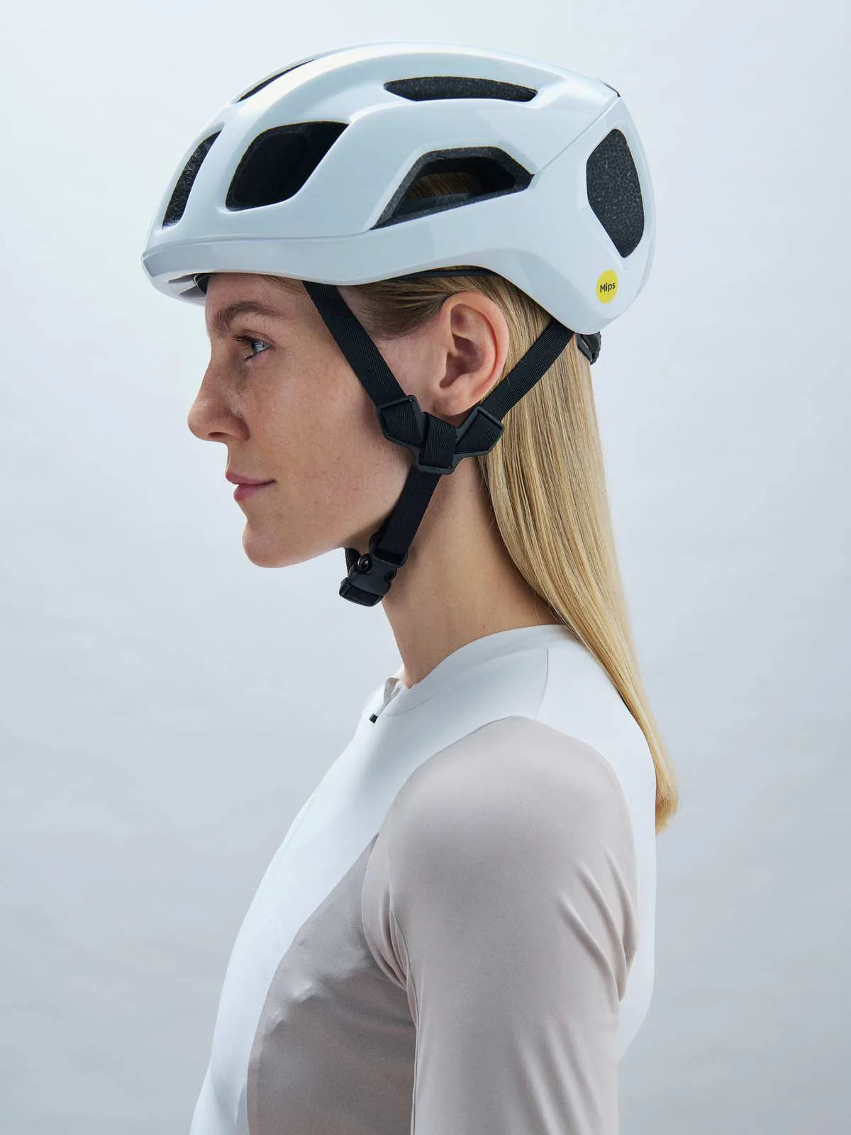 Kask rowerowy POC Ventral Air MIPS - Hyd. White/Ur. Black Matt - Image 4
