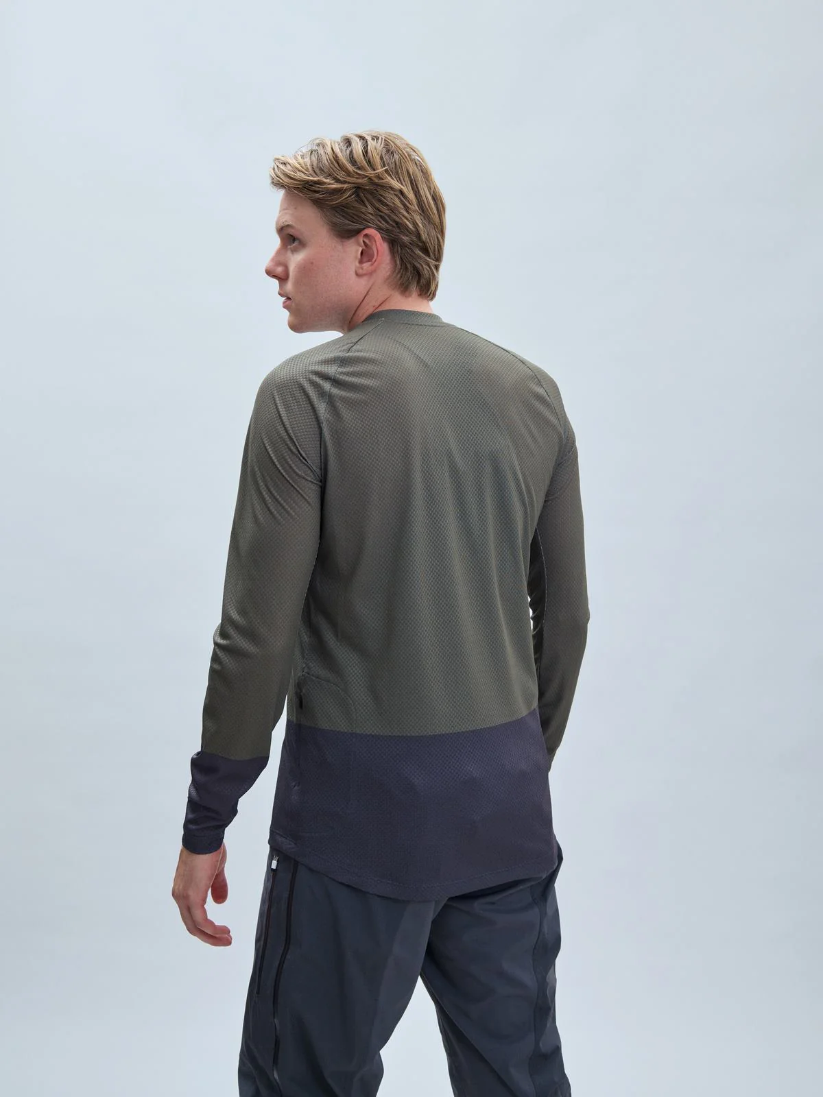 Koszulka rowerowa POC MTB Pure LS Jersey - Epid. Green/Sylvanite Grey - Image 3