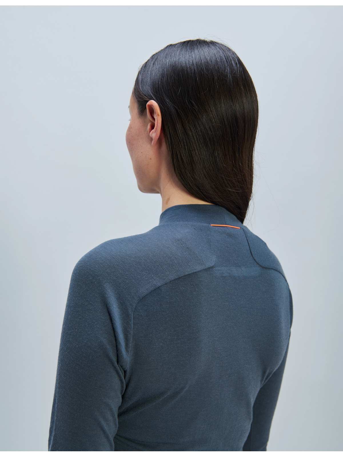 Koszulka damska termoaktywna POC W's Layer Merino Mock Neck Jersey - Sylvanite Grey - Image 4