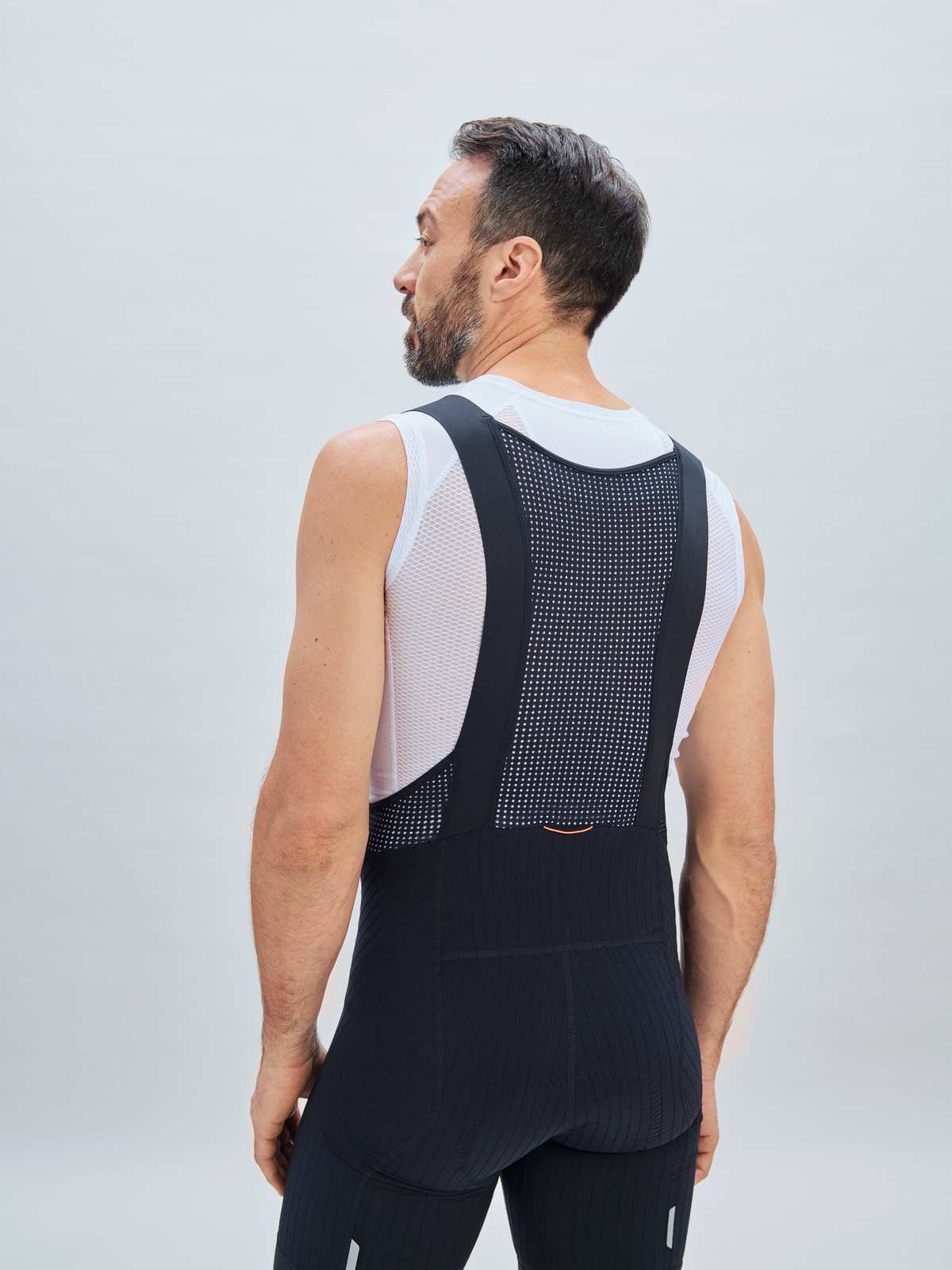 Koszulka rowerowa POC ESSENTIAL LAYER Vest - Hydr. White - Image 4