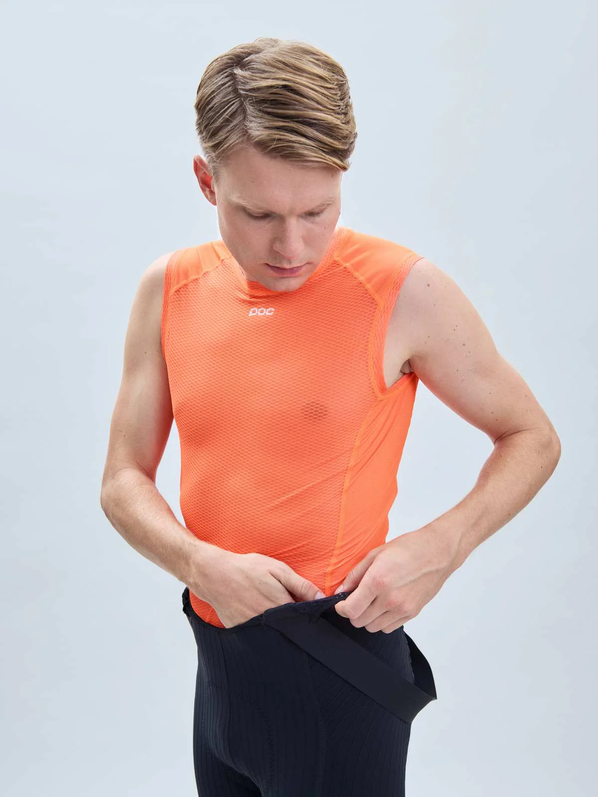 Koszulka rowerowa POC ESSENTIAL LAYER Vest - Zink Orange - Image 4