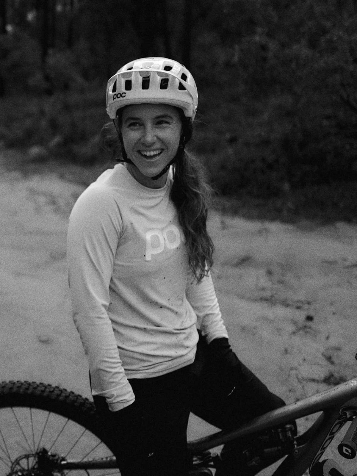Koszulka Rowerowa POC ESSENTIAL MTB W'S JERSEY - Image 3