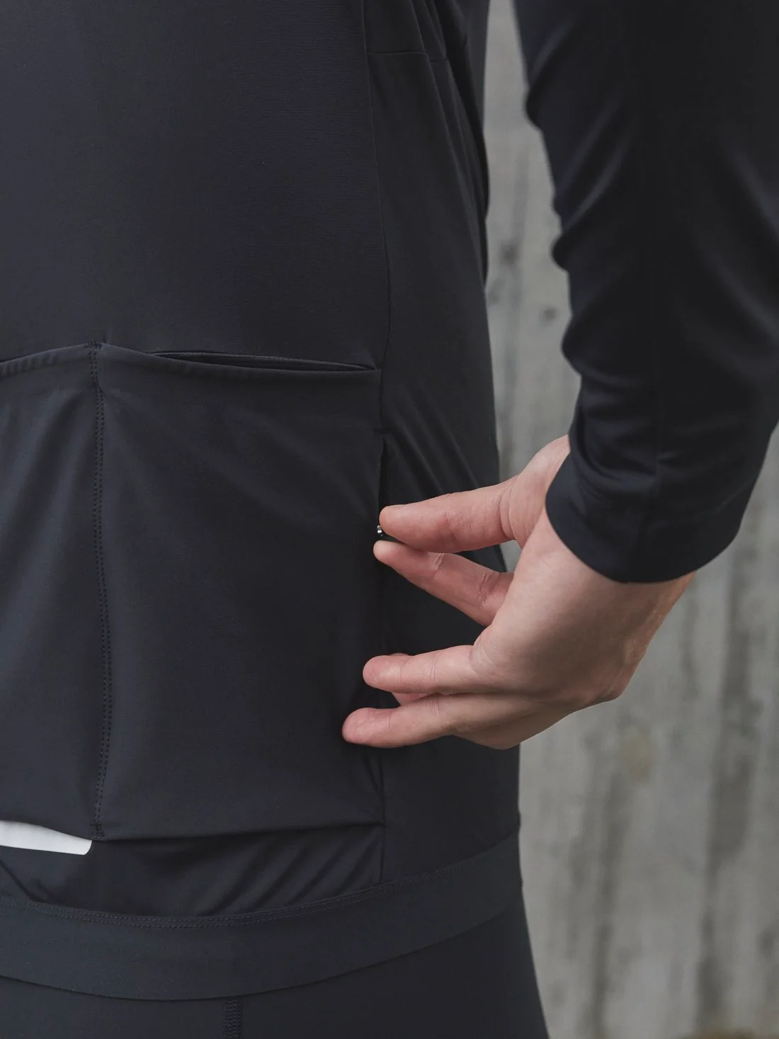Koszulka rowerowa POC M's AMBIENT Thermal Jersey - Ur. Black - Image 4