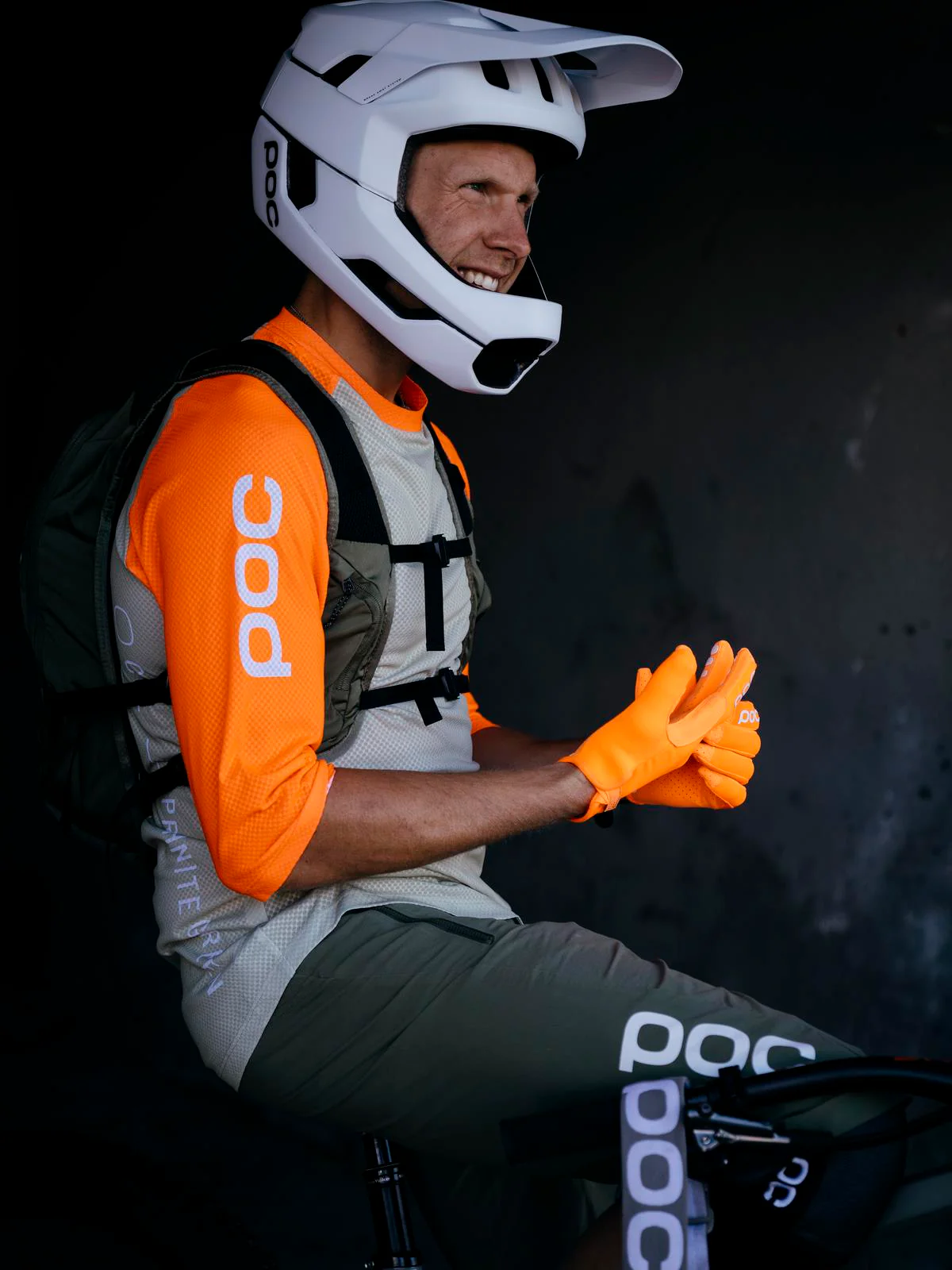 Koszulka rowerowa POC MTB PURE 3/4 - Prehnite Green/Zink Orange - Image 2