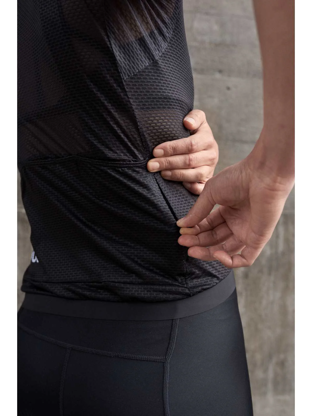 Koszulka rowerowa POC W's Air Jersey - Uran. Black - Image 4