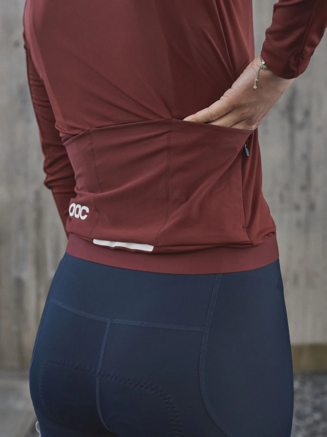 Koszulka rowerowa POC W's AMBIENT Thermal Jersey - Garnet Red - Image 3