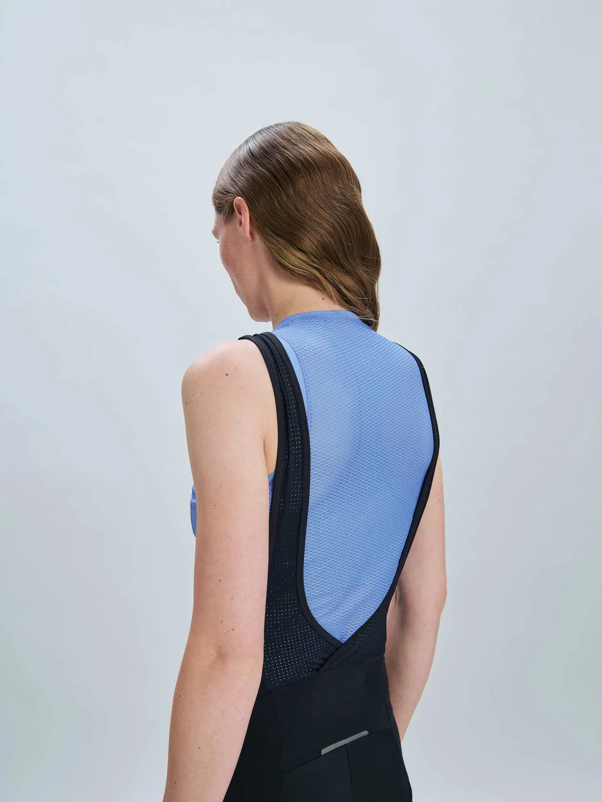 Koszulka rowerowa POC W's Essential Layer Vest - Bazzite Blue - Image 3
