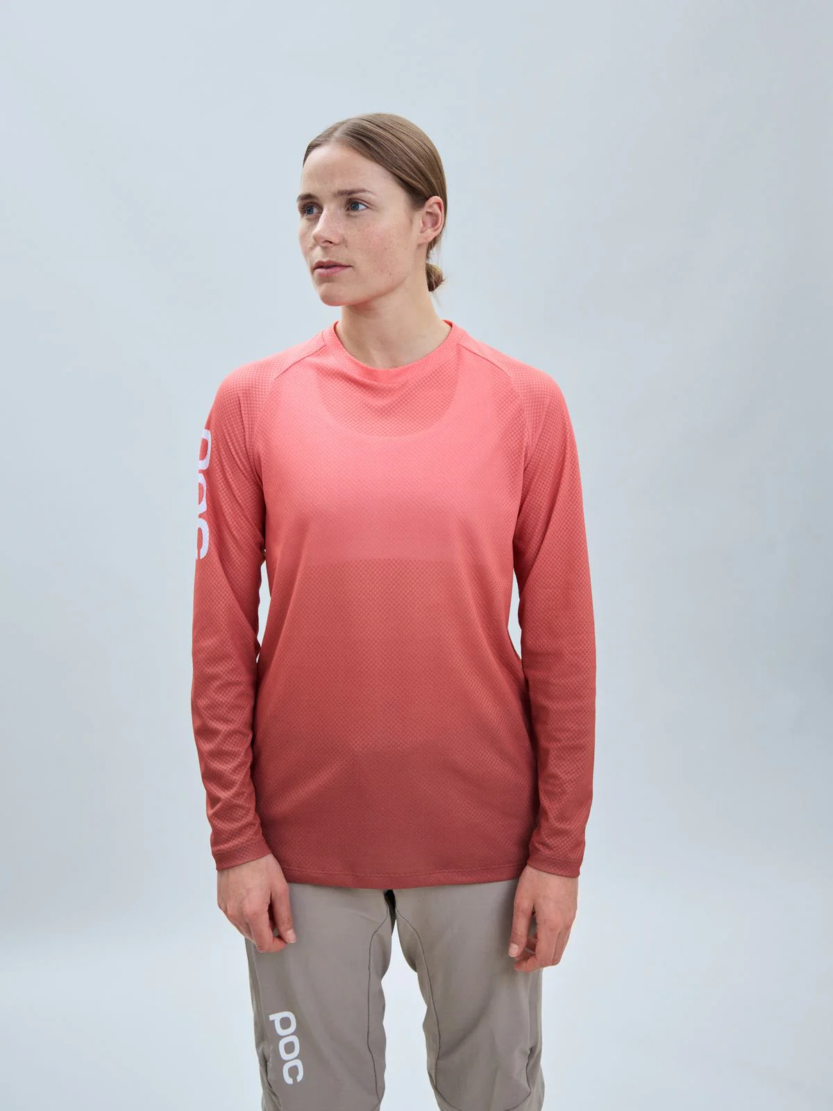Koszulka rowerowa POC W's Essential MTB Lite LS Jersey - Gradient Ammolite Coral - Image 2