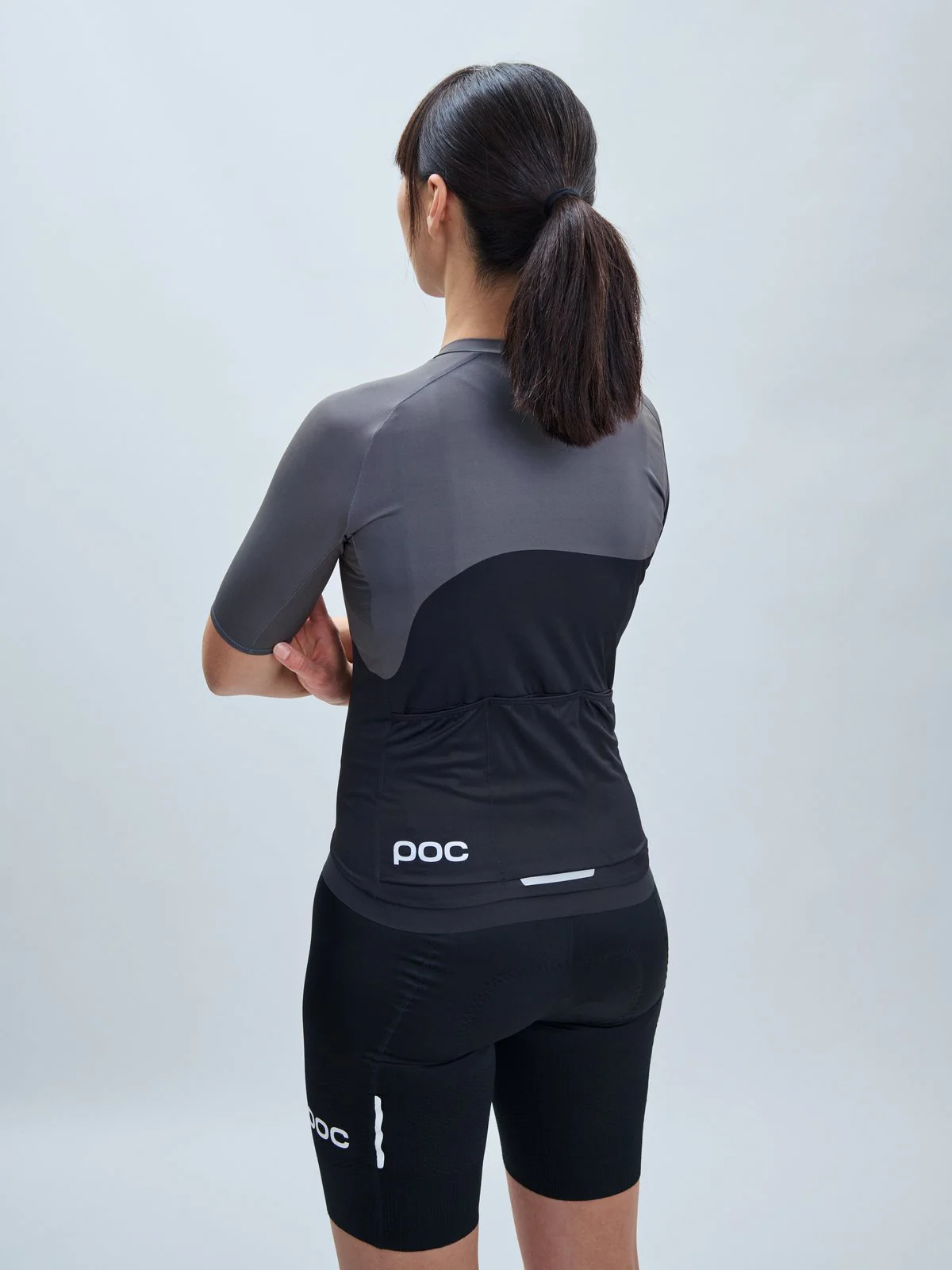 Koszulka rowerowa POC W's Essential Road Jersey Print - Uran. Black/Sylvanite Grey - Image 3