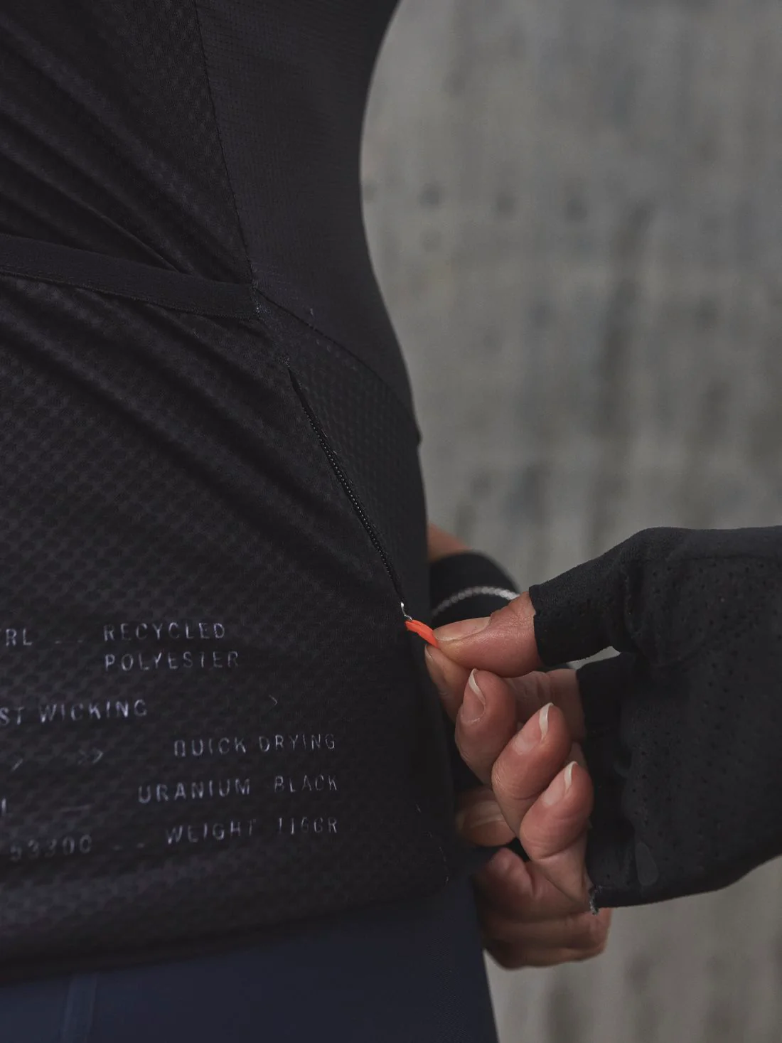 Koszulka rowerowa POC W's ESSENTIAL ROAD LOGO Jersey - Ur. Black - Image 4