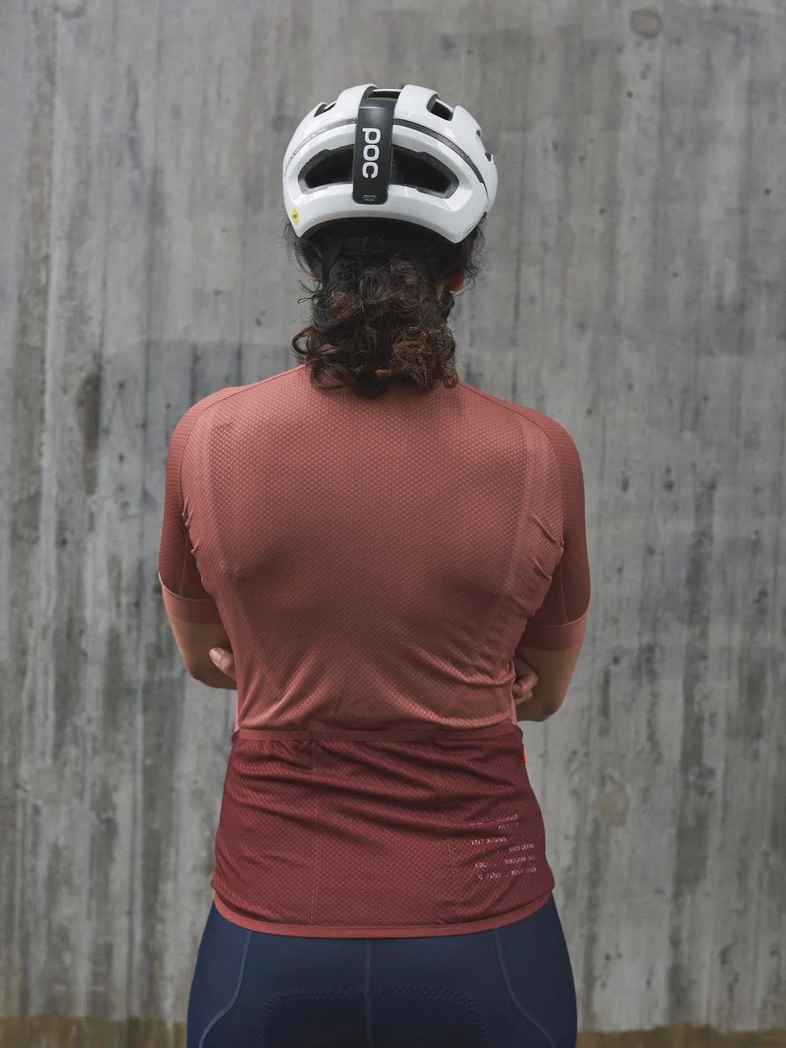 Koszulka rowerowa POC W's ESSENTIAL ROAD LOGO Jersey - Himalayan Salt/Garnet Red - Image 5