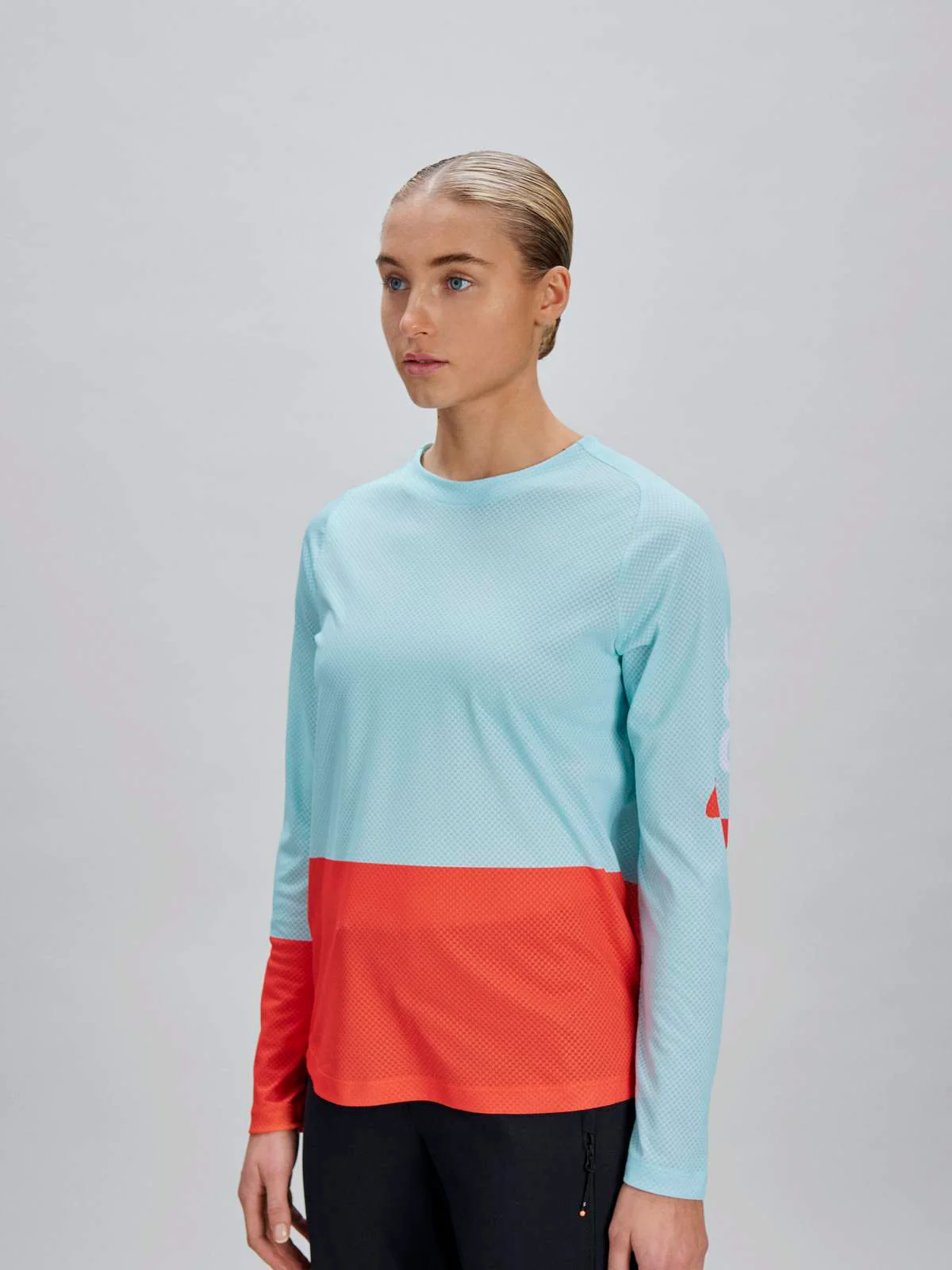 Koszulka rowerowa POC W's Motion Air L/S Jersey - Lazurite Blue/Carnelian Orange - Image 2
