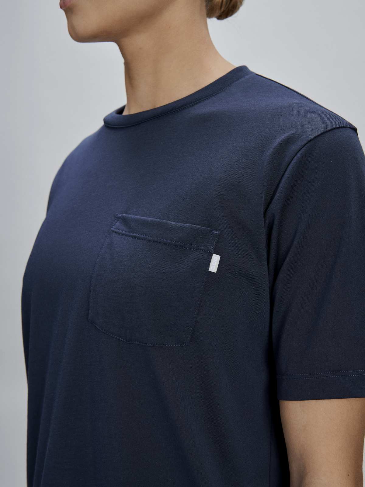 Koszulka rowerowa POC W's Motion S/S Jersey - Apatite Navy - Image 3