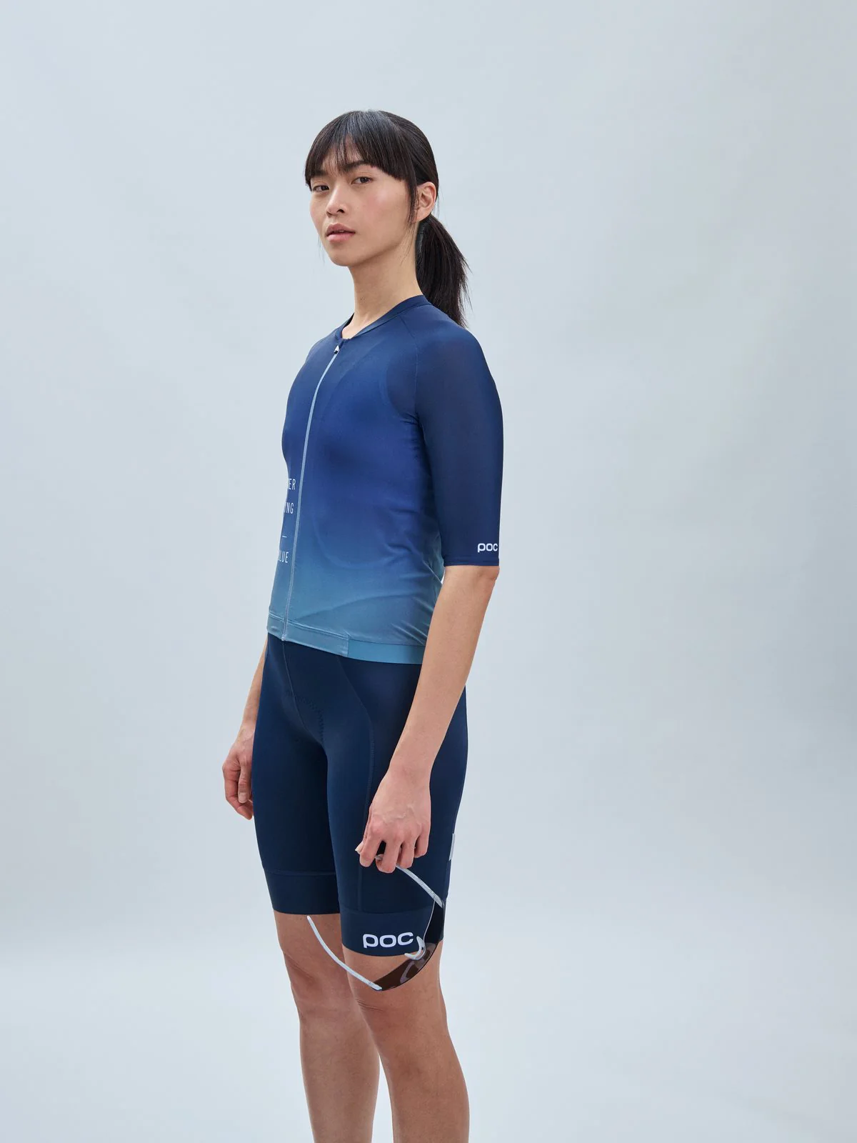 Koszulka rowerowa POC W's Pristine Print Jersey - Gradient Turmaline Navy - Image 2