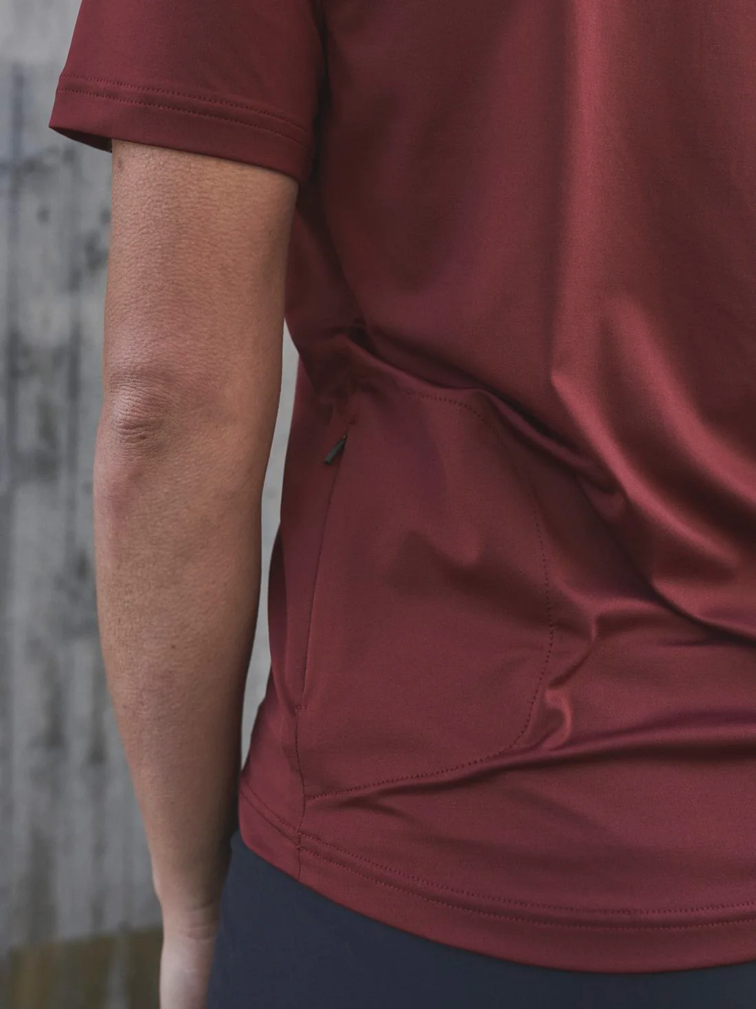 Koszulka rowerowa POC W'S REFORM ENDURO LIGHT - Garnet Red - Image 3