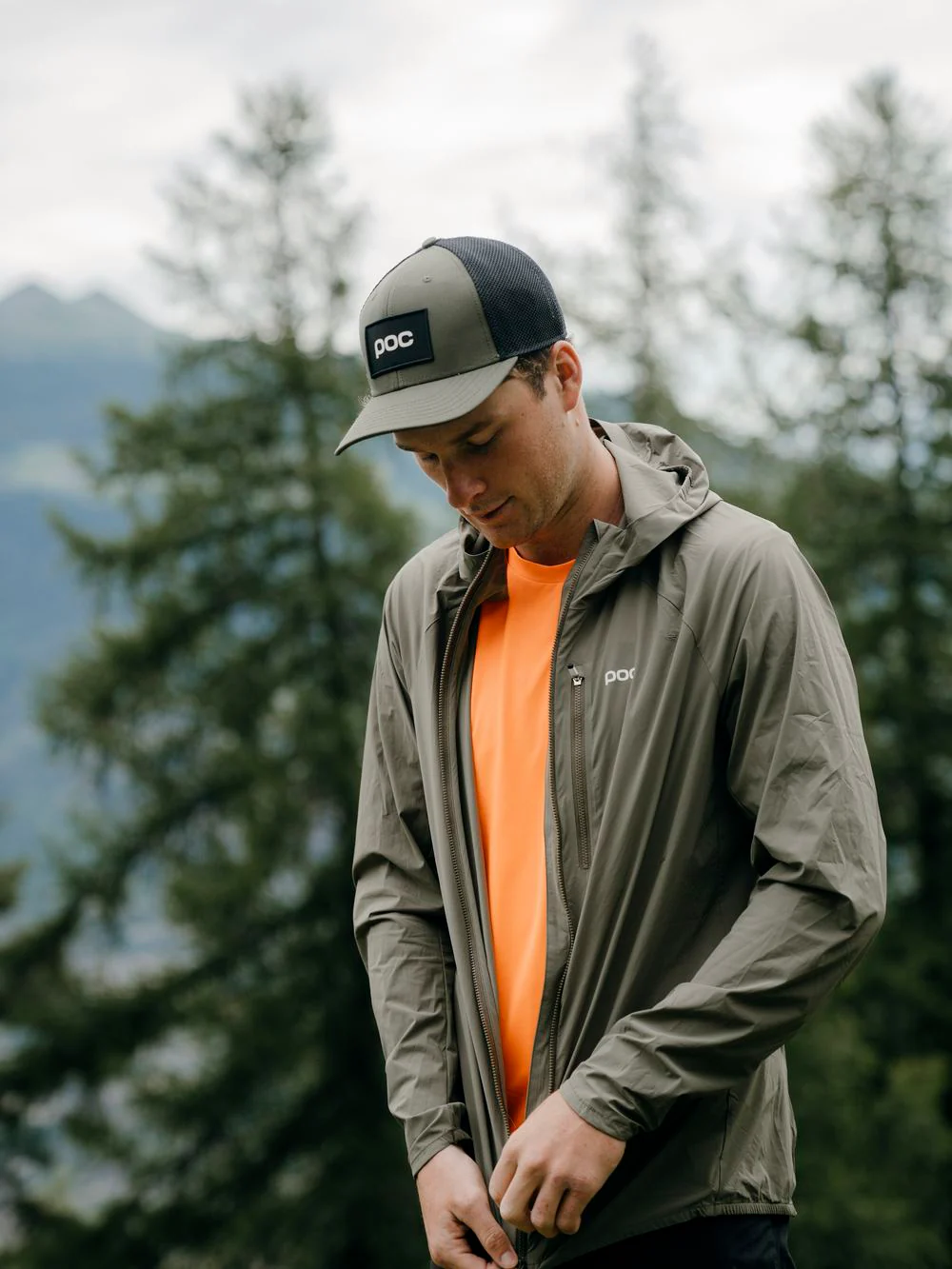Kurtka rowerowa POC MOTION Wind Jacket - Epid. Green - Image 3