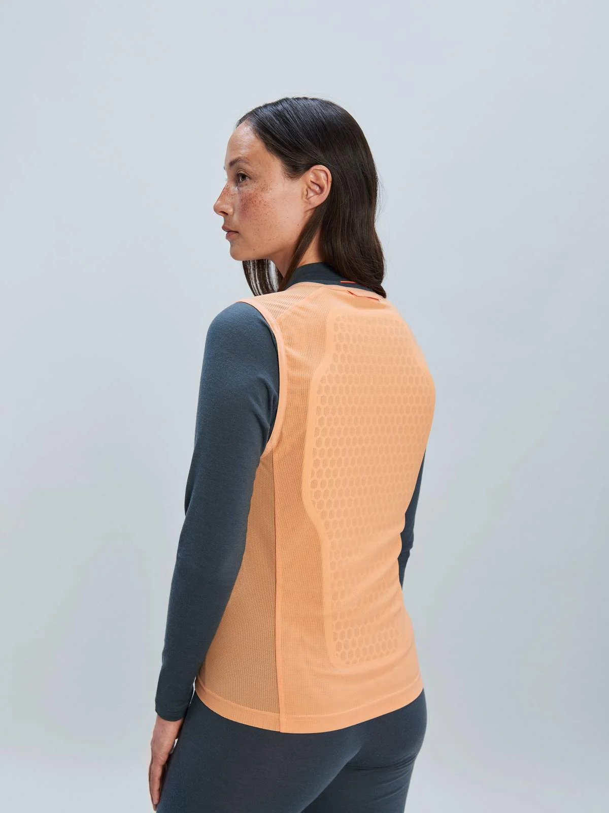 Ochraniacz POC W's VPD Air Vest - Apricot Sunstone - Image 2