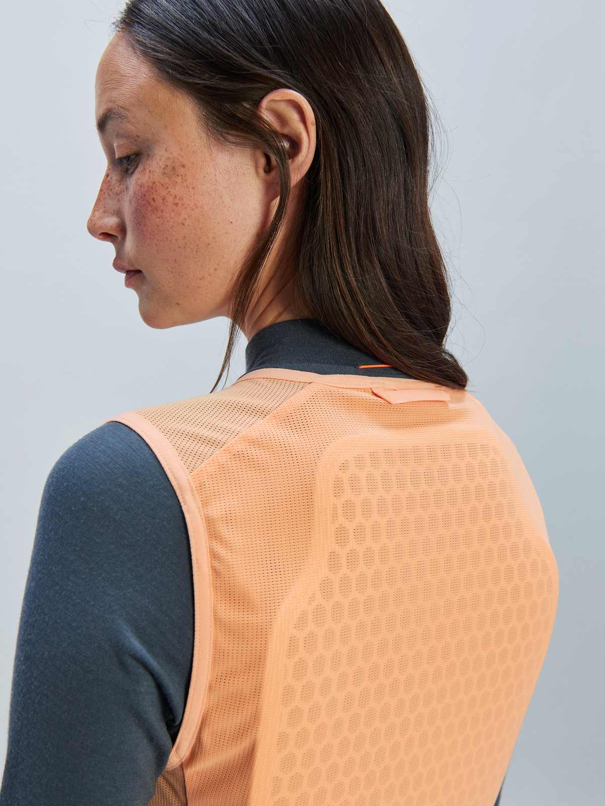 Ochraniacz POC W's VPD Air Vest - Apricot Sunstone - Image 3