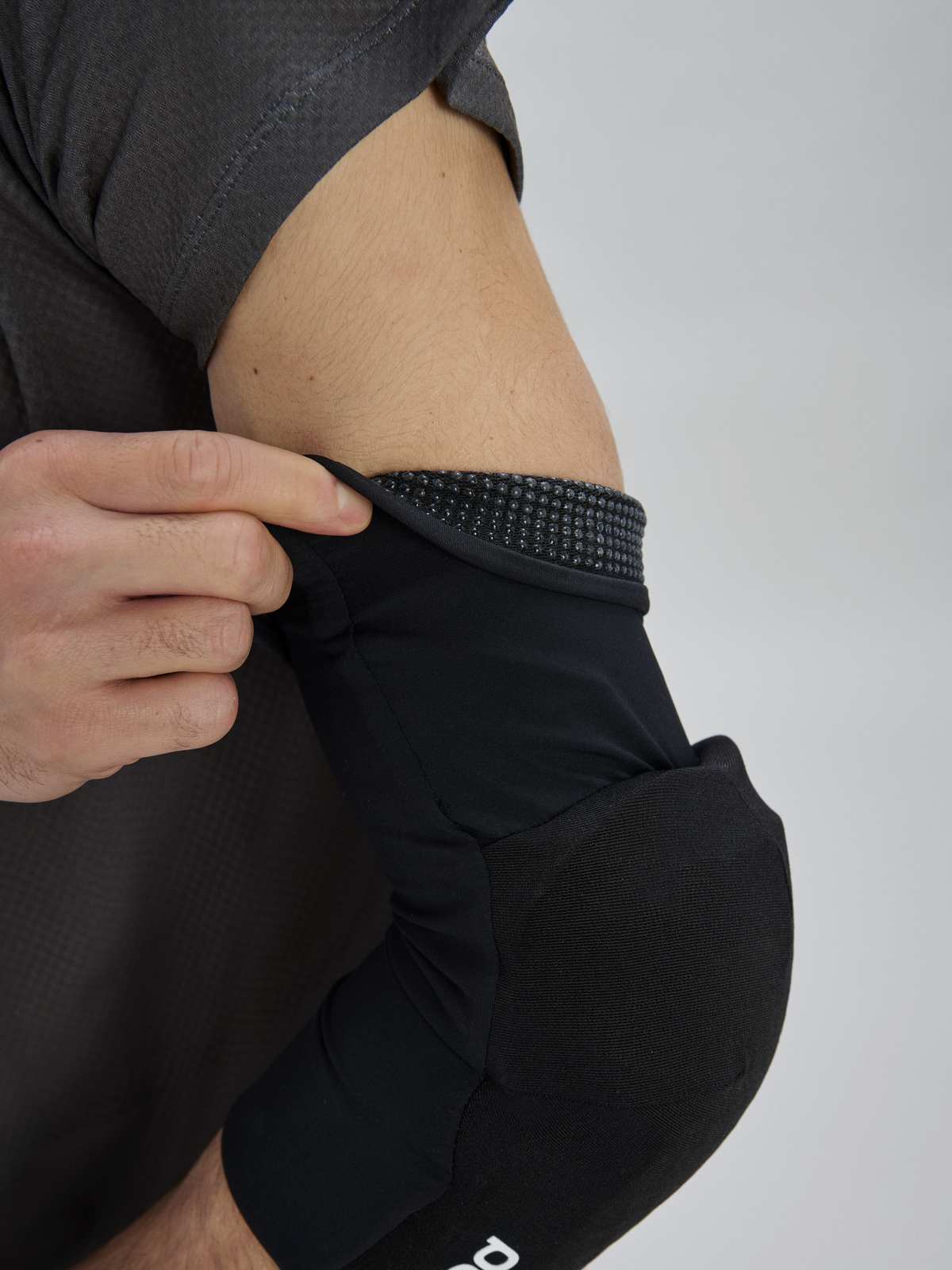 Ochraniacze na łokcie POC VPD Max Elbow - Ur. Black - Image 3