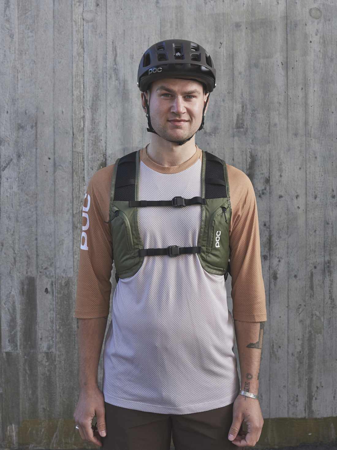 Plecak rowerowy POC COLUMN VPD Backpack 13L - Epid. Green - Image 4