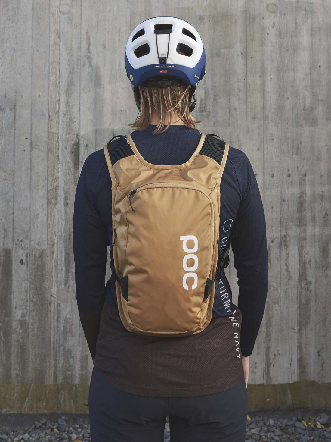 Plecak enduro POC COLUMN VPD Backpack 8L - Arag. Brown - Image 5