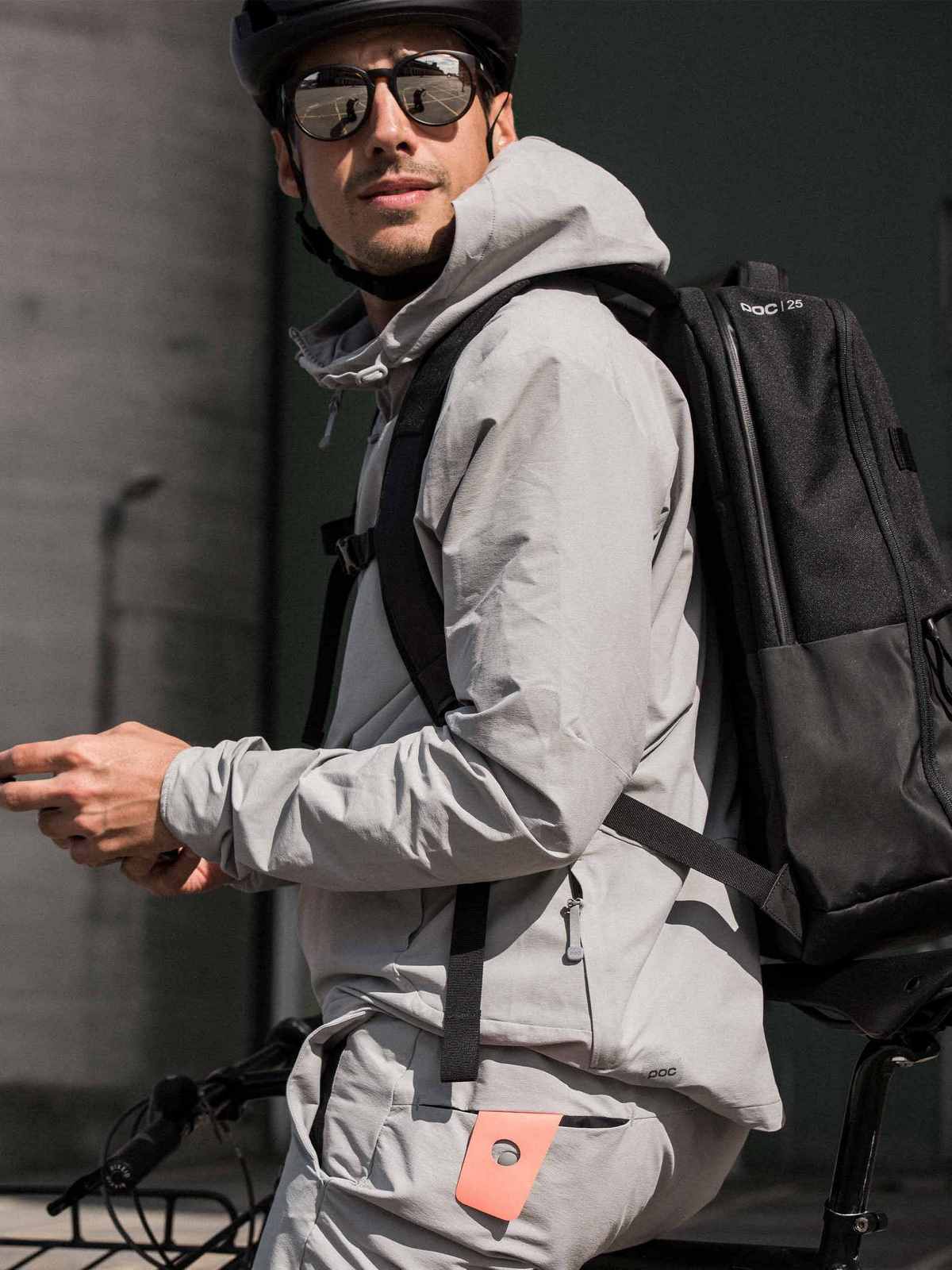 Plecak POC DAYPACK 25L - Ur. Black - Image 3