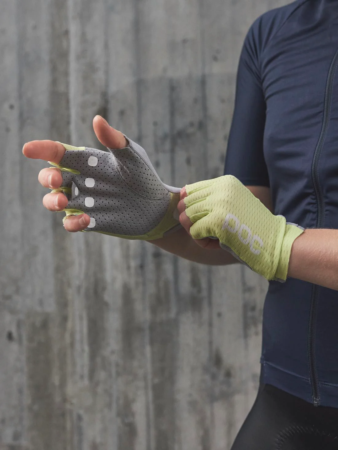 Rękawice rowerowe POC AGILE Short Glove - Lemon Calcite - Image 2