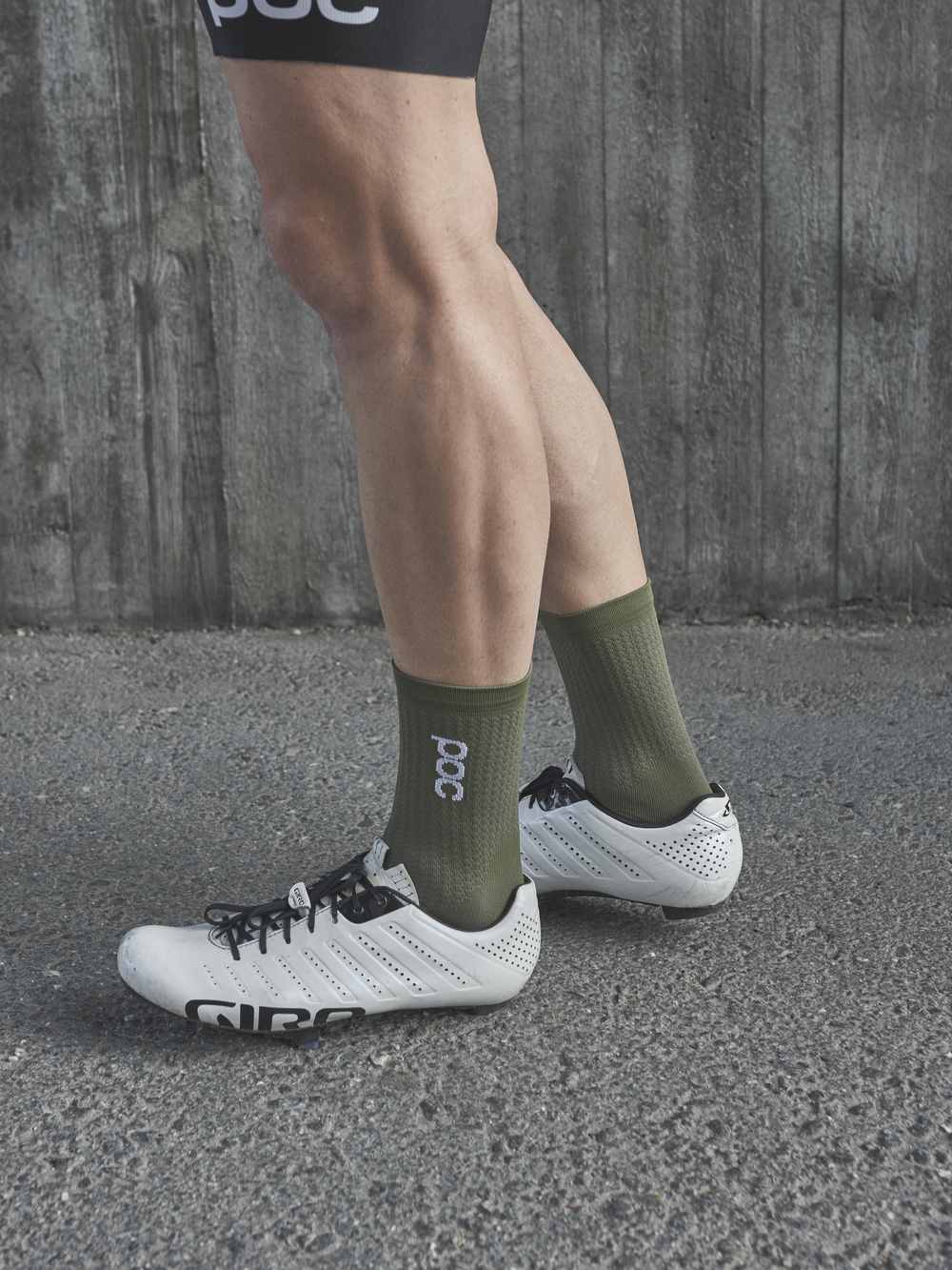 Skarpety rowerowe POC FLAIR Sock Mid - Epid. Green/Ur. Black - Image 2