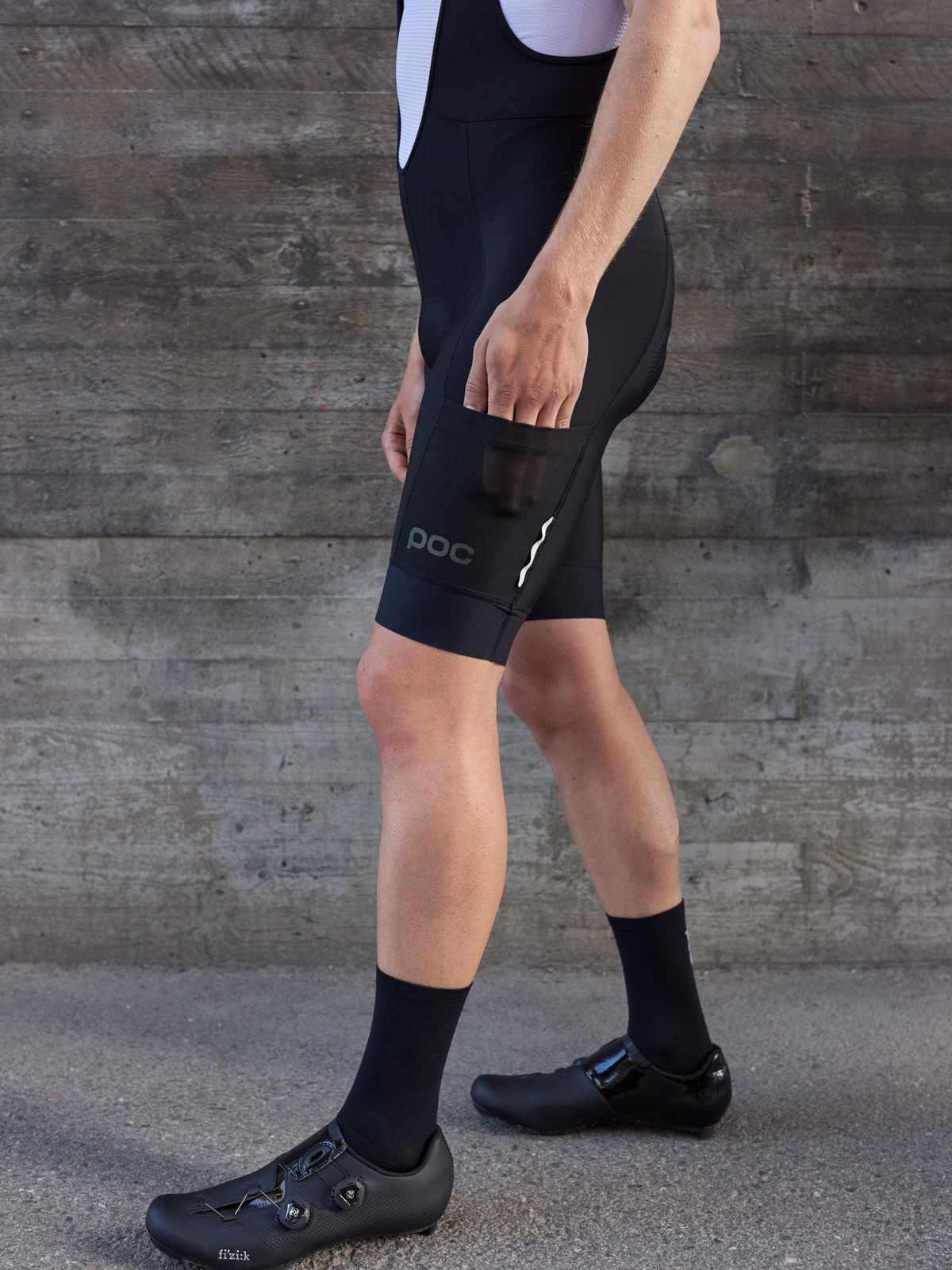Spodenki POC ROVE CARGO VPDs Bib Shorts - Ur. Black - Image 3