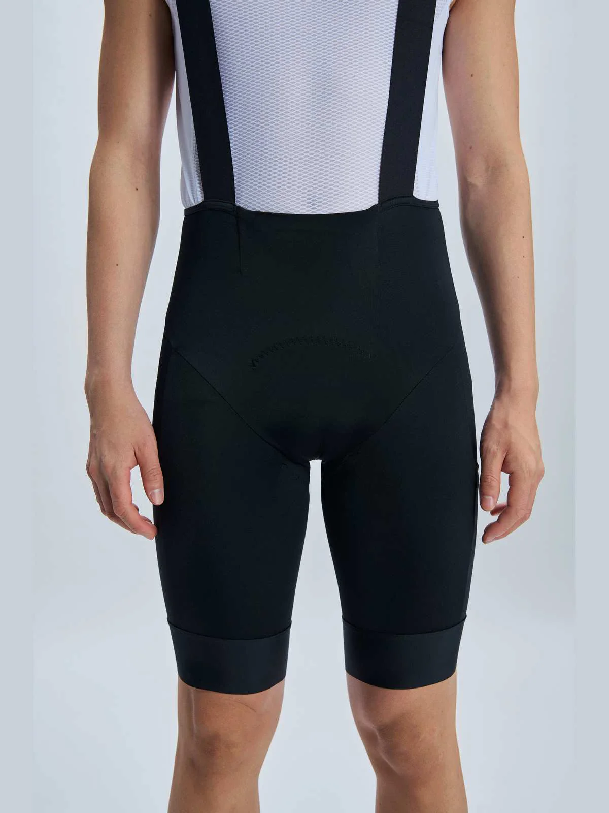 Spodenki rowerowe POC M's Cadence Cargo Bib Shorts - Ur. Black - Image 5
