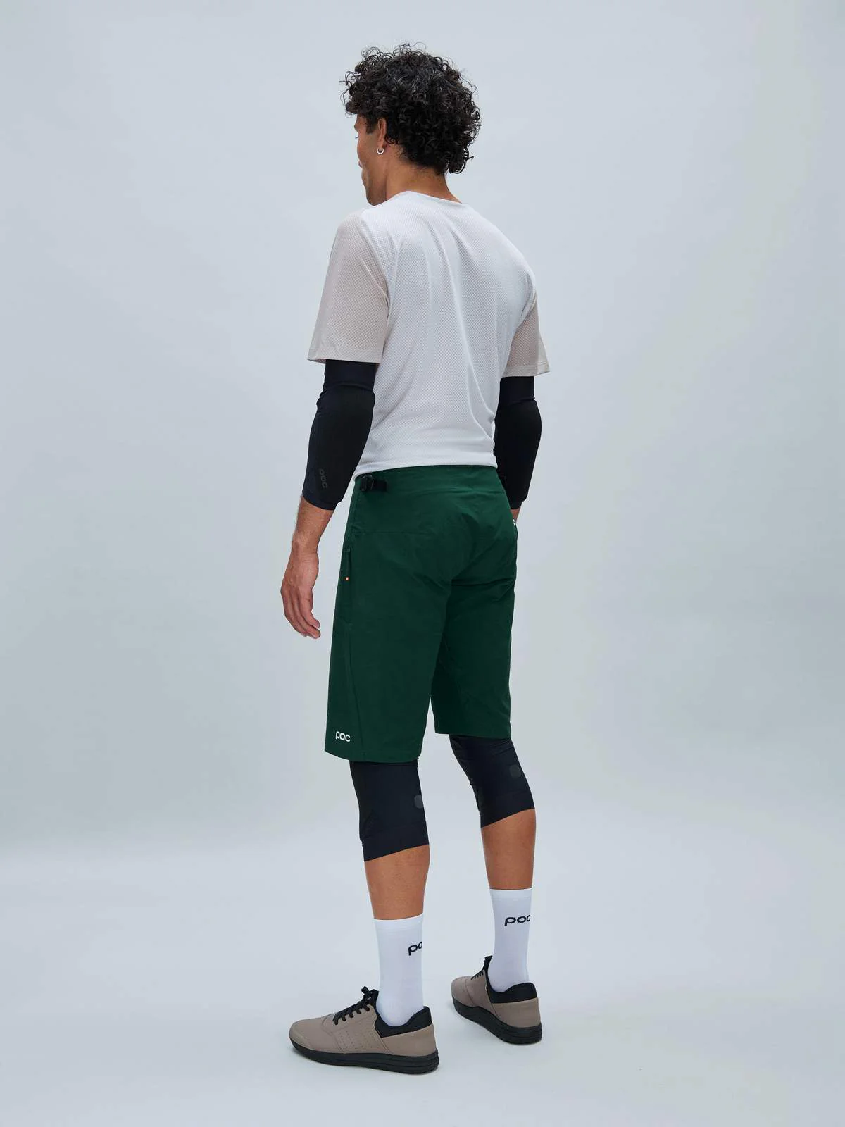 Spodenki rowerowe POC M's Motion Air Shorts - Parg. Green - Image 3