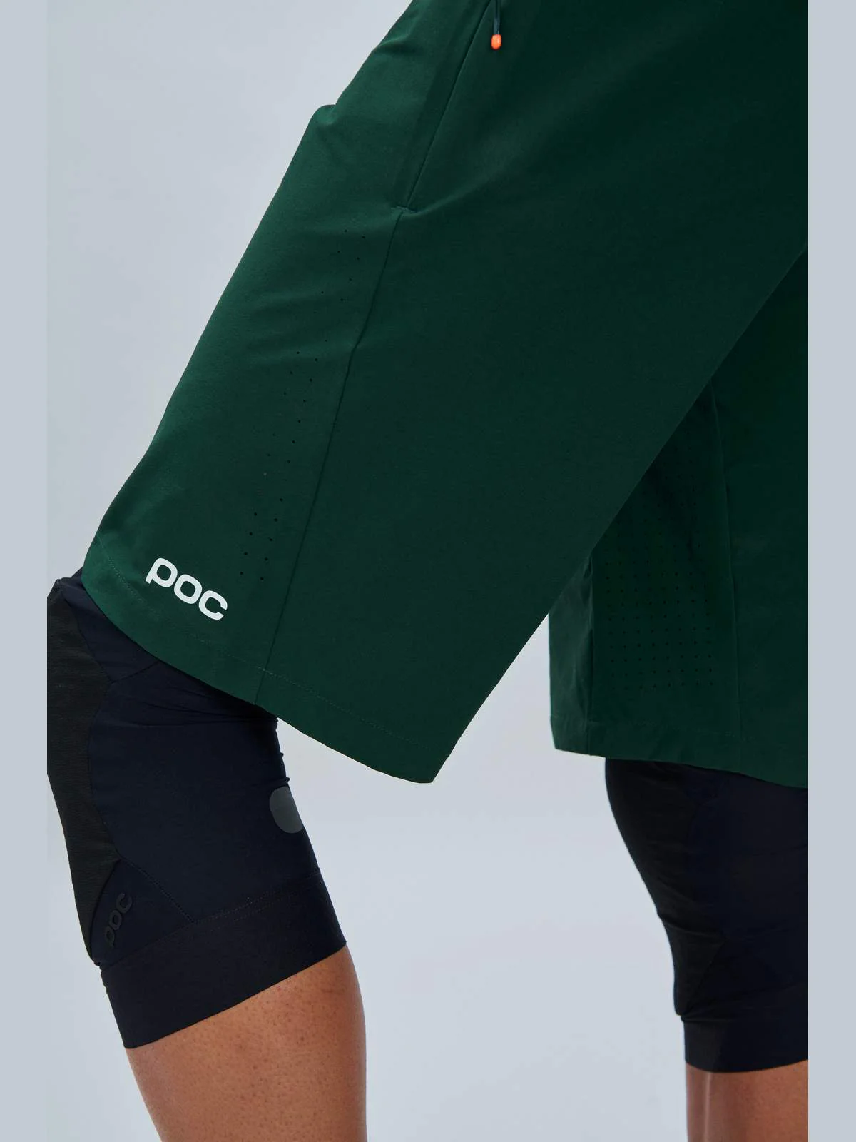 Spodenki rowerowe POC M's Motion Air Shorts - Parg. Green - Image 6