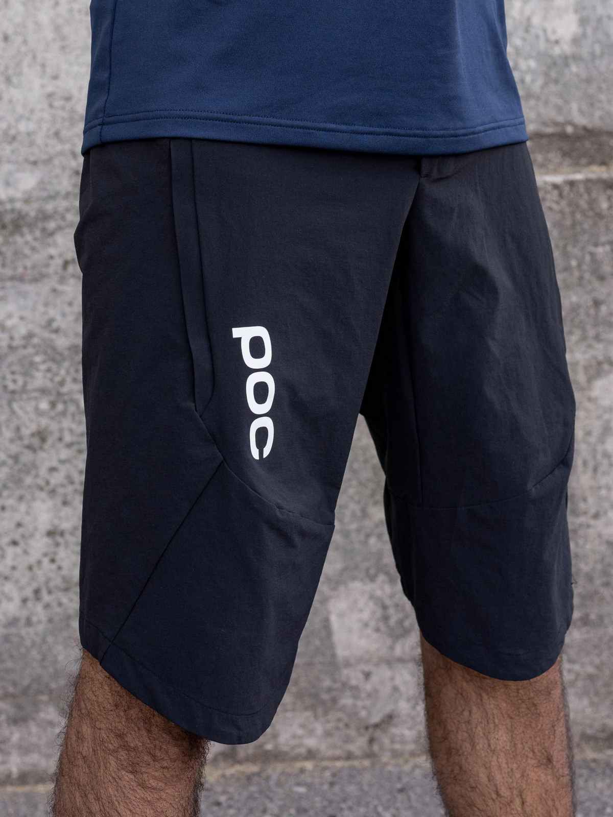 Spodenki rowerowe POC VELOCITY - Ur. Black - Image 2