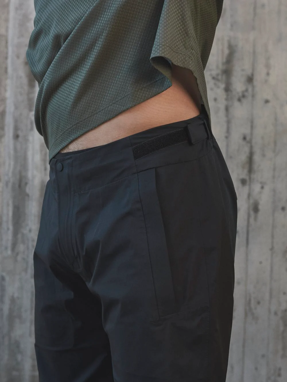 Spodnie POC MOTION Rain Pants - Ur. Black - Image 3