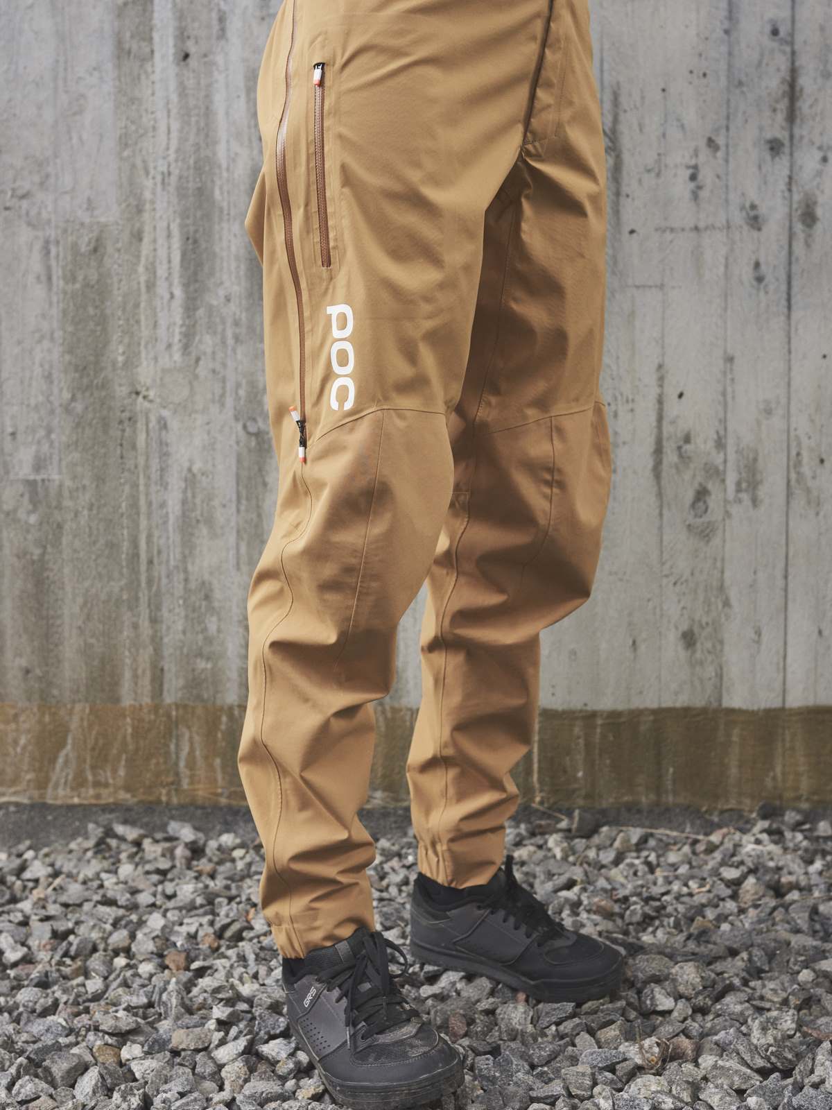 Spodnie rowerowe POC Consort MTB Dungaree - Arag. Brown - Image 5