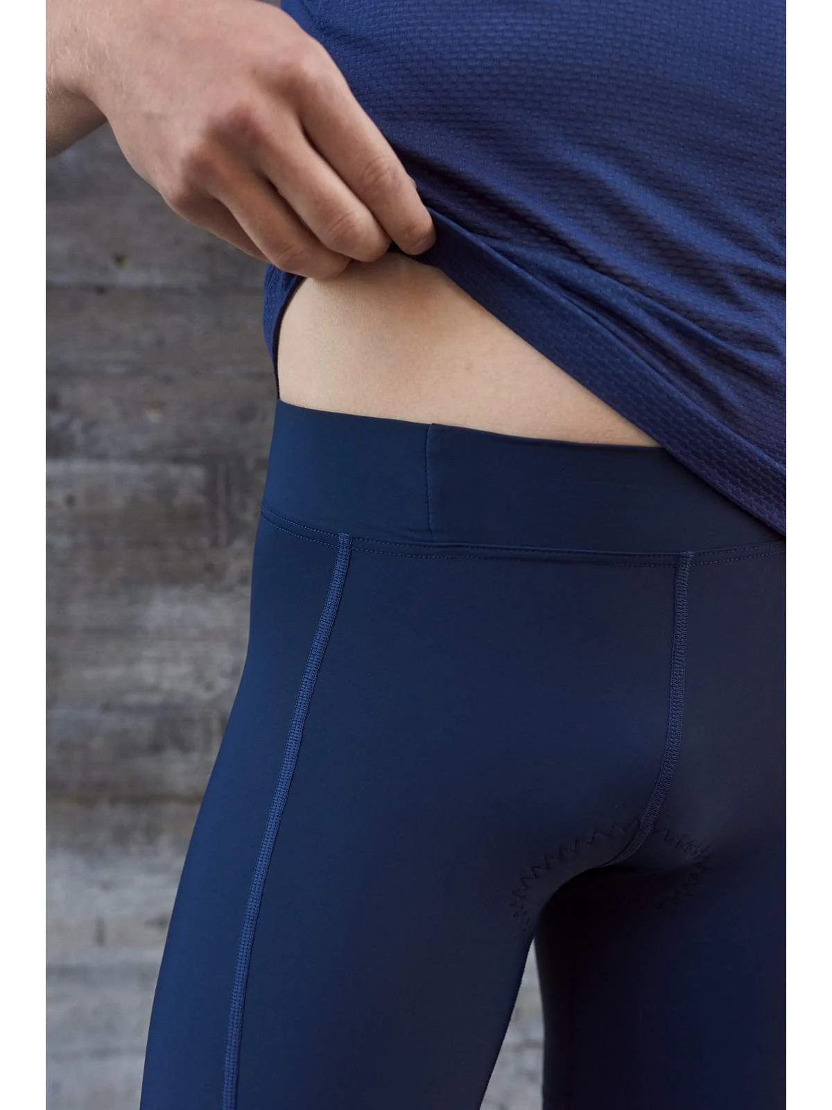 Spodenki rowerowe POC M's Air Indoor Shorts - Turmaline Navy - Image 4