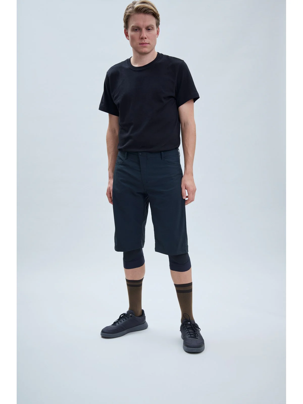 Szorty POC M's Essential Casual Shorts - Ur. Black - Image 2
