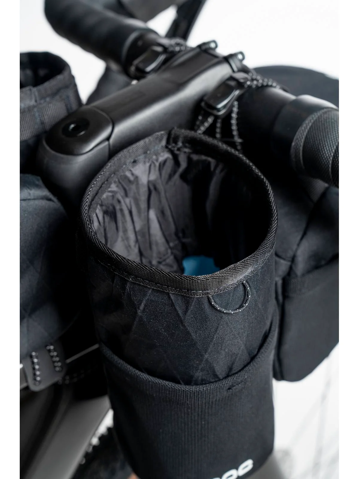 Torba POC Ultra Snack Bag 1L - Ura. Black - Image 3
